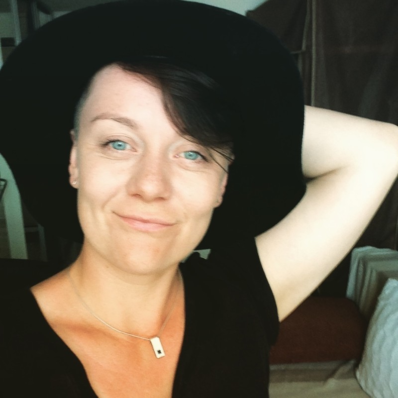 Julia Kurinova experienced German language teacher offering private German lessons